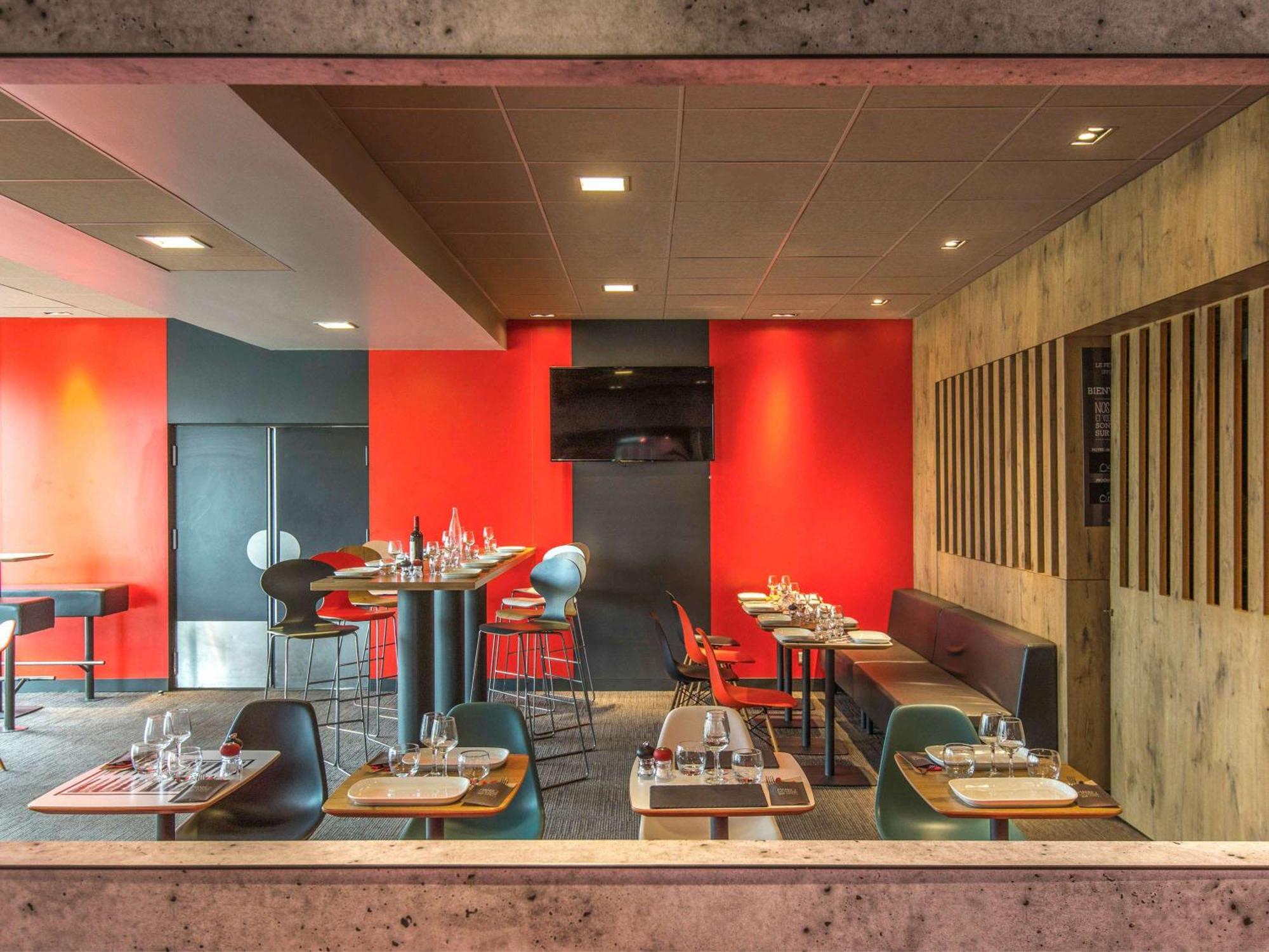Ibis Pau Lescar Hotel ภายนอก รูปภาพ