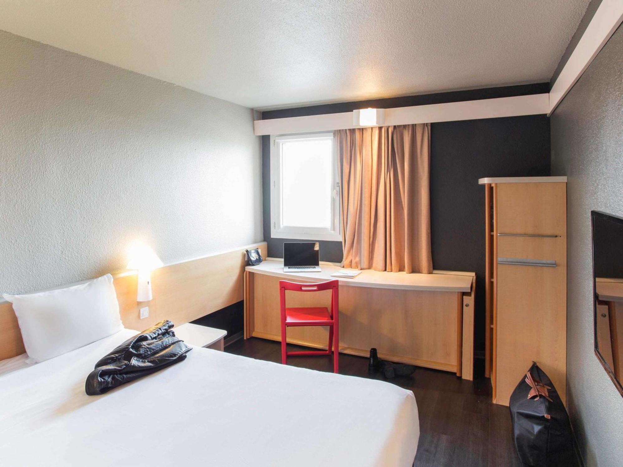 Ibis Pau Lescar Hotel ภายนอก รูปภาพ