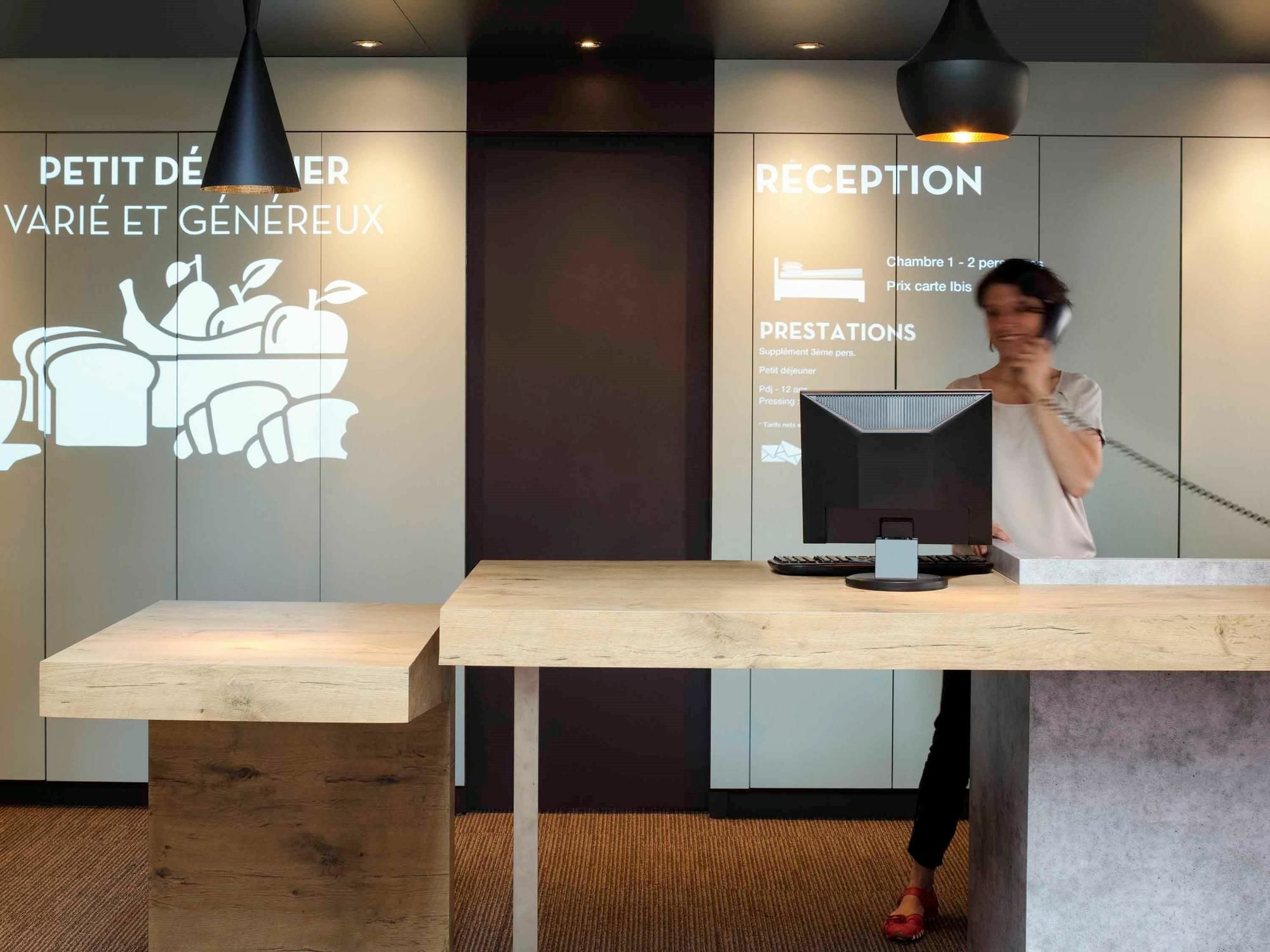 Ibis Pau Lescar Hotel ภายนอก รูปภาพ